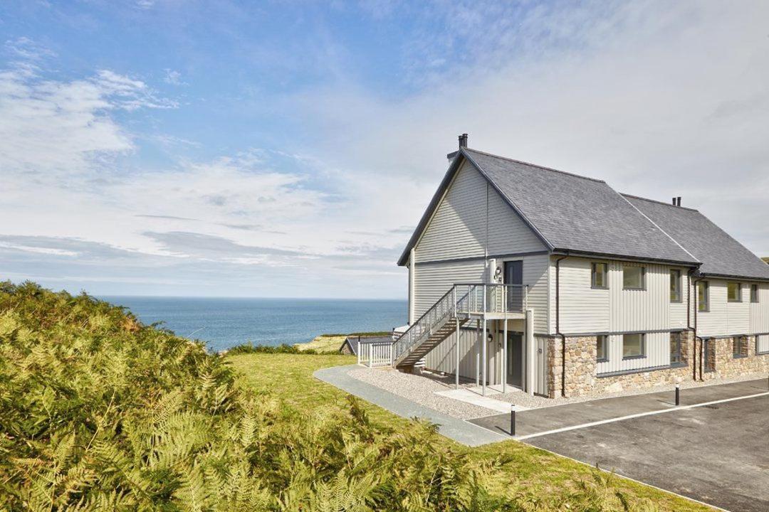 2 Bed Ground Floor Apartment - 7 Plas Pistyll Exterior photo